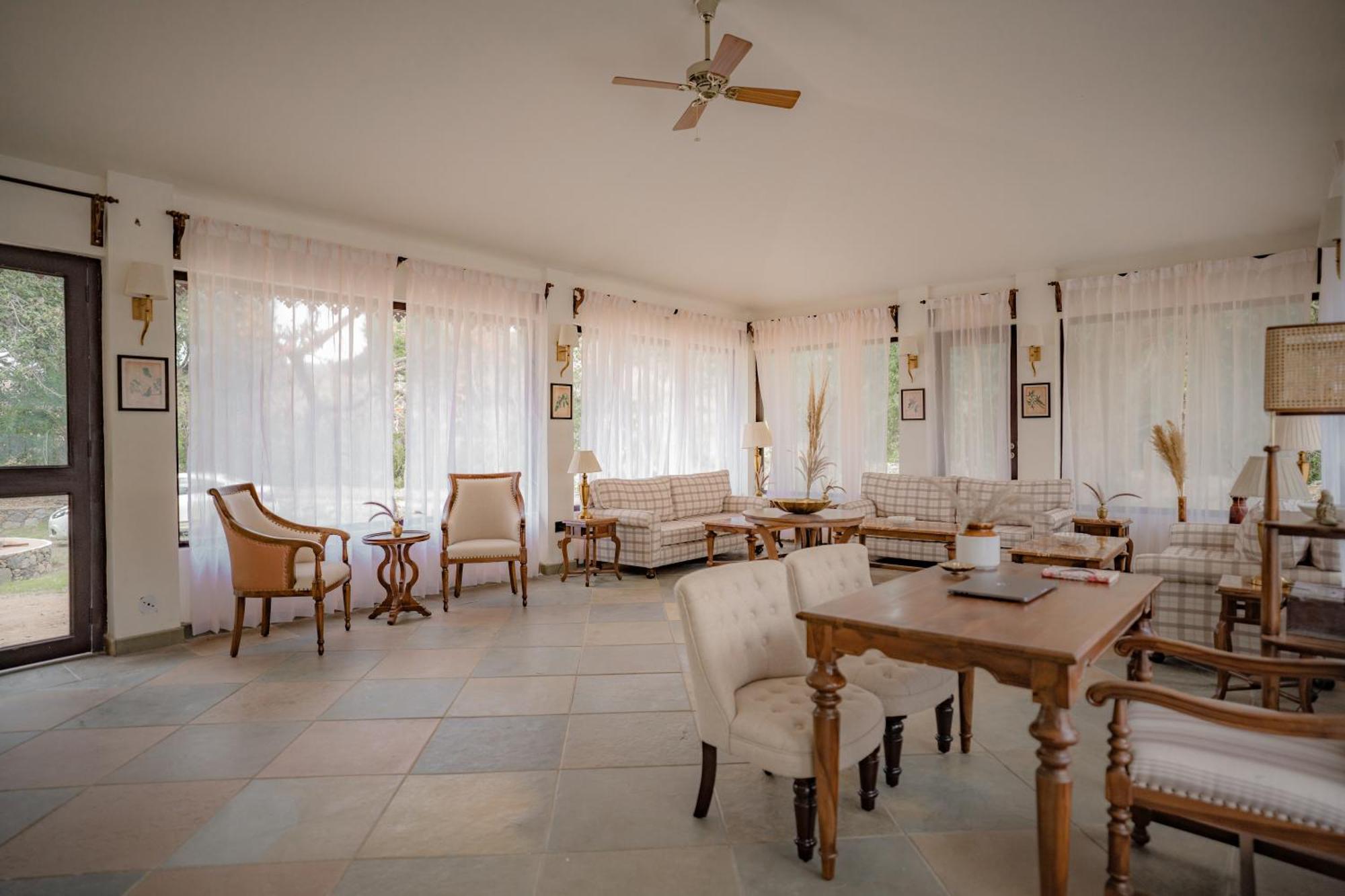 Aloof Jungle Lodge Ghanerao Ngoại thất bức ảnh