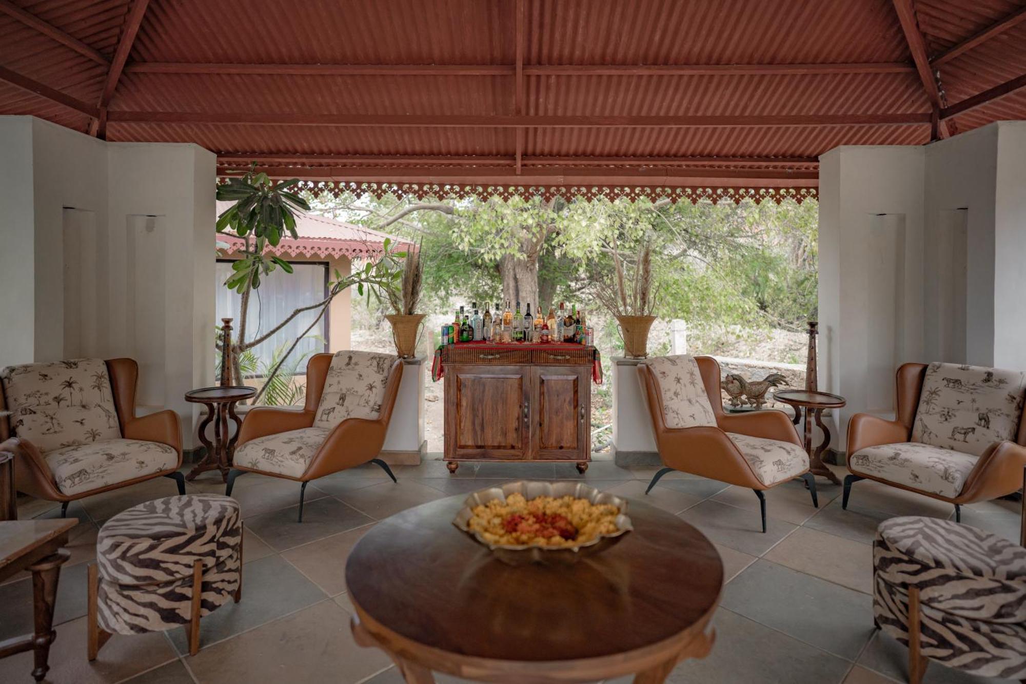 Aloof Jungle Lodge Ghanerao Ngoại thất bức ảnh