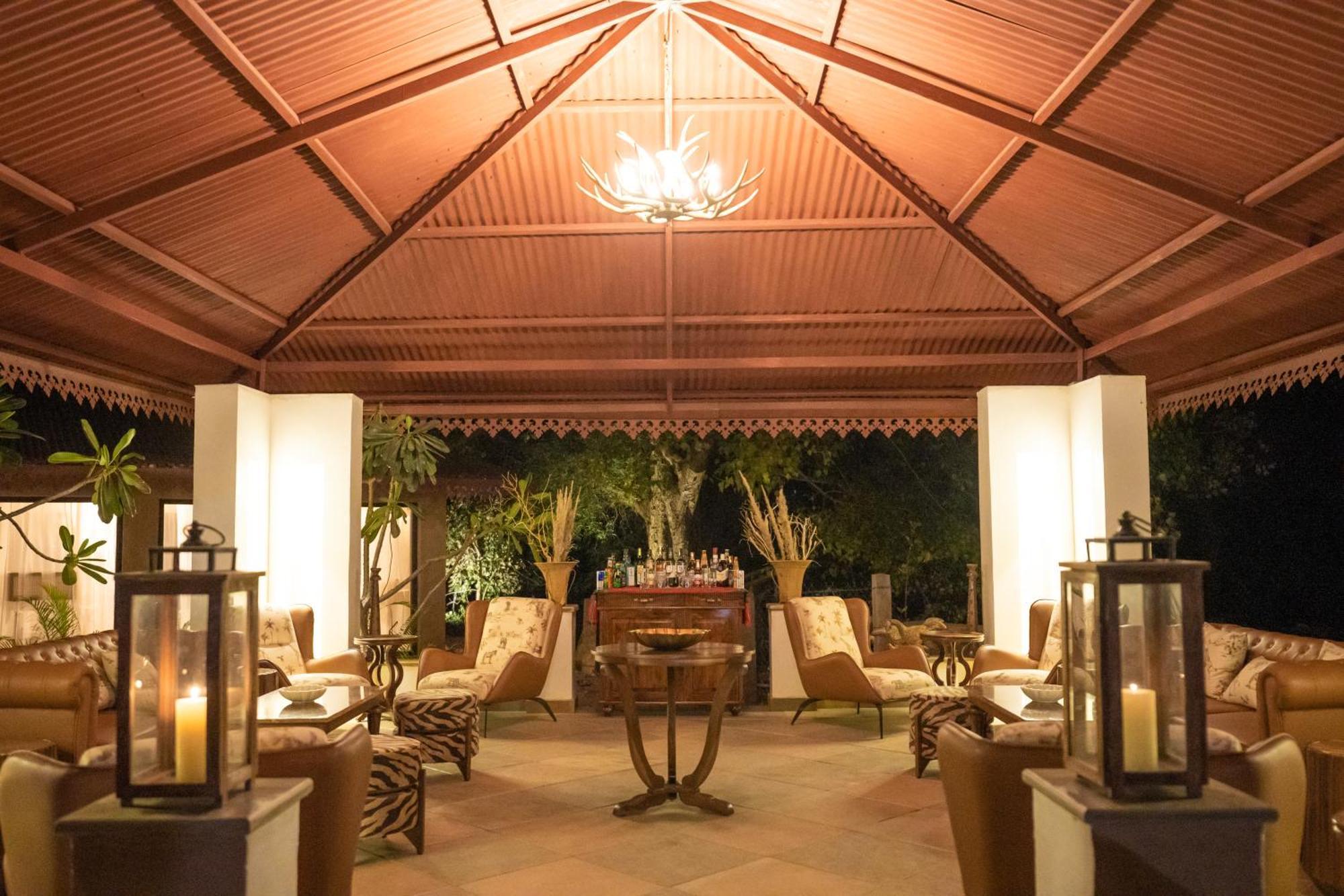 Aloof Jungle Lodge Ghanerao Ngoại thất bức ảnh